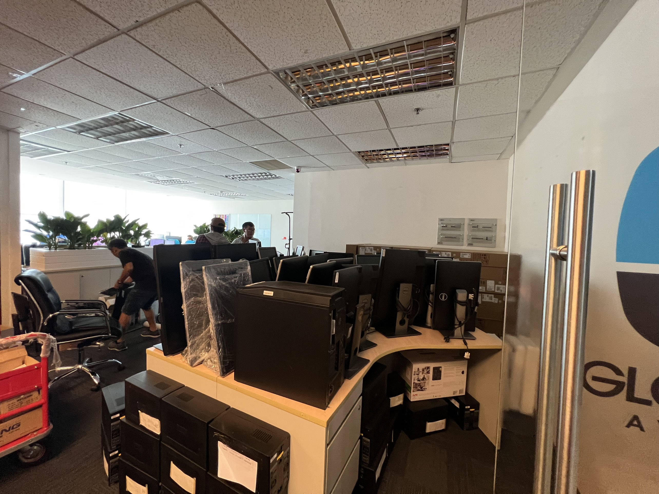 Thanh lý máy tính cũ online giá cao nhất HCM